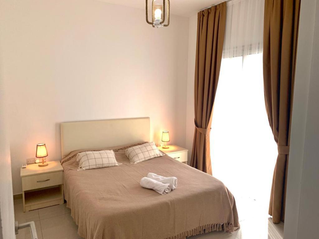 Beautiful & Quiet Two-Bedroom Apartment With Private Garden Lukomorye C1 Kyrenia  Bagian luar foto